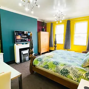 Phoenix Hotel